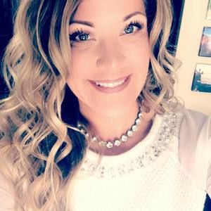 Meet your Posher, Mena